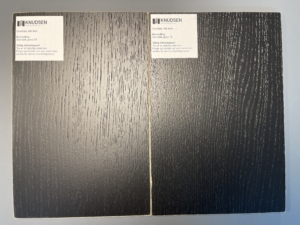Eik Lakk Sort 1 300x225 - Eik - Lakk - Sort 1